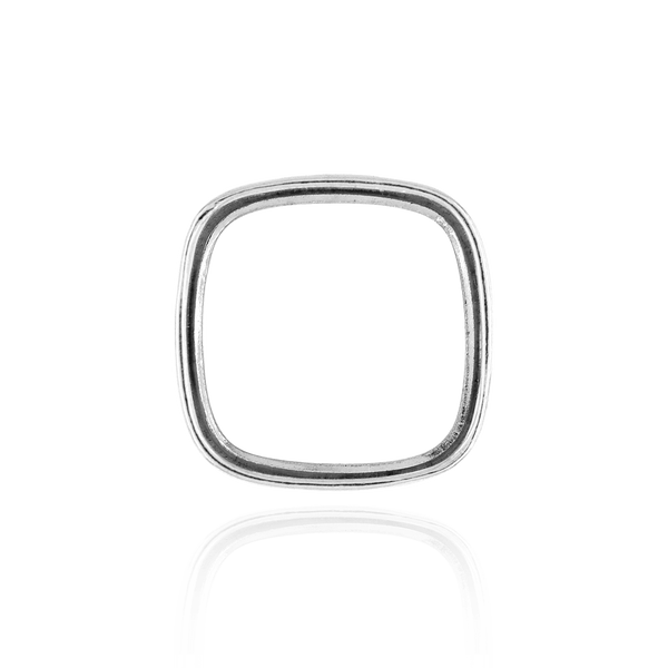 Cushion Low Bezels in Sterling Silver (12.00 x 12.00 mm - 16.00 x 14.00 mm)