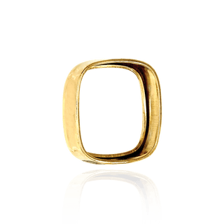 Cushion Low Bezels in 14K Gold (12.00 x 12.00 mm - 16.00 x 14.00 mm)