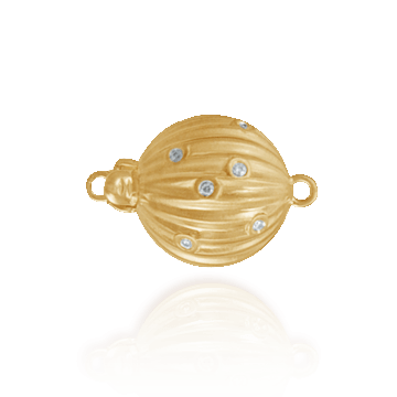 Corrugated Bead Pearl Clasps with Diamonds (12 mm)