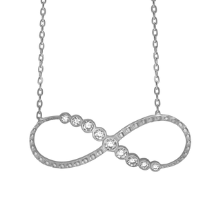 Infinity Necklace in Sterling Silver (27 x 11 mm)