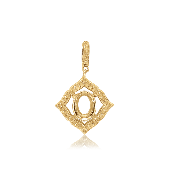 Oval Cluster Pendant in 14K Gold (6.00 x 4.00 mm - 11.00 x 9.00 mm)