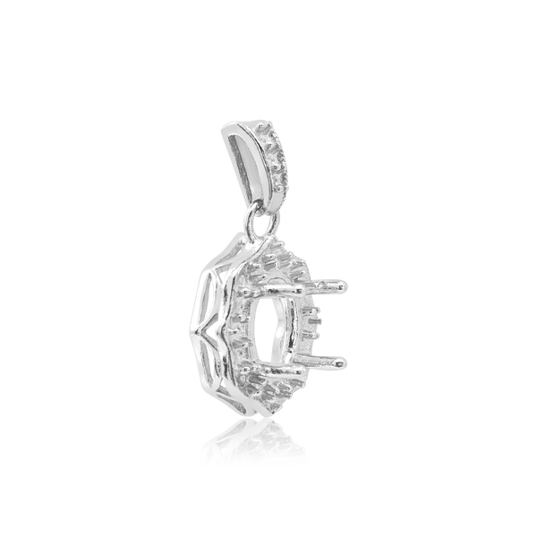 Oval Cluster Pendant in 14K Gold (6.00 x 4.00 mm - 11.00 x 9.00 mm)