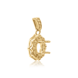 Oval Cluster Pendant in 14K Gold (6.00 x 4.00 mm - 11.00 x 9.00 mm)