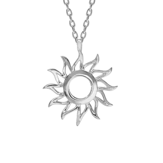 Sun Necklace in Sterling Silver (17 x 14 mm)