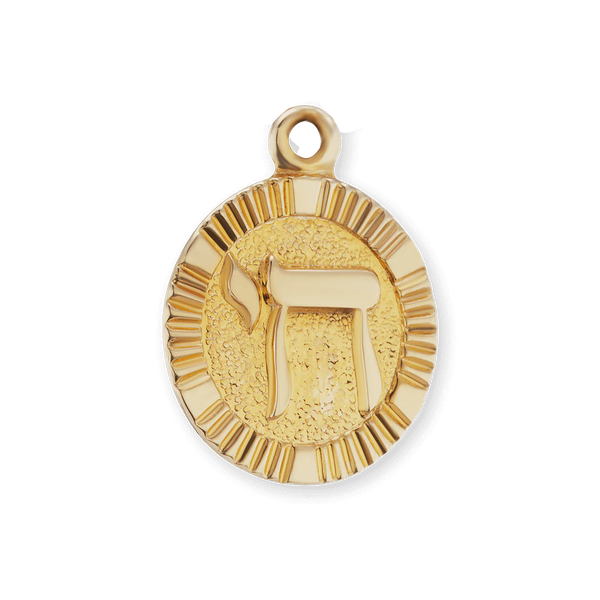 14K Gold Chai Circle Pendant (13 x 9 mm)