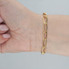 Video image preview for Finished Elongated Curb Bracelet in 14K Gold-Filled (2.90 mm - 5.10 mm)