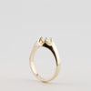 Video image preview for Belcher Ring in 14K Gold